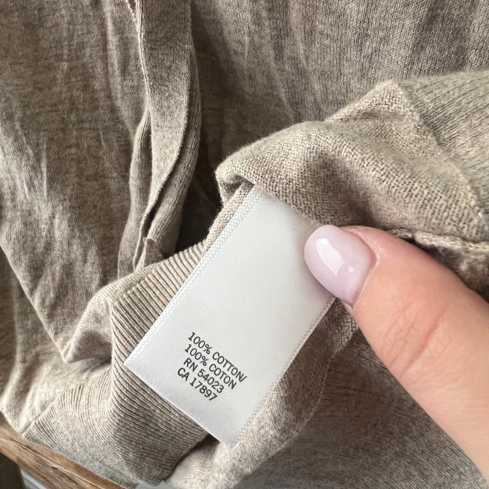 Banana republic blouse - size M - Picture 3 of 9